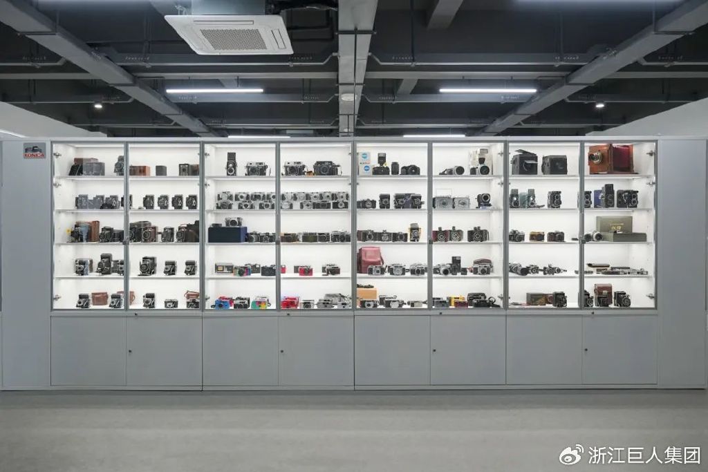 博覽相機(jī)文化 致敬科技匠心——南潯巨人照相機(jī)博物館開(kāi)幕